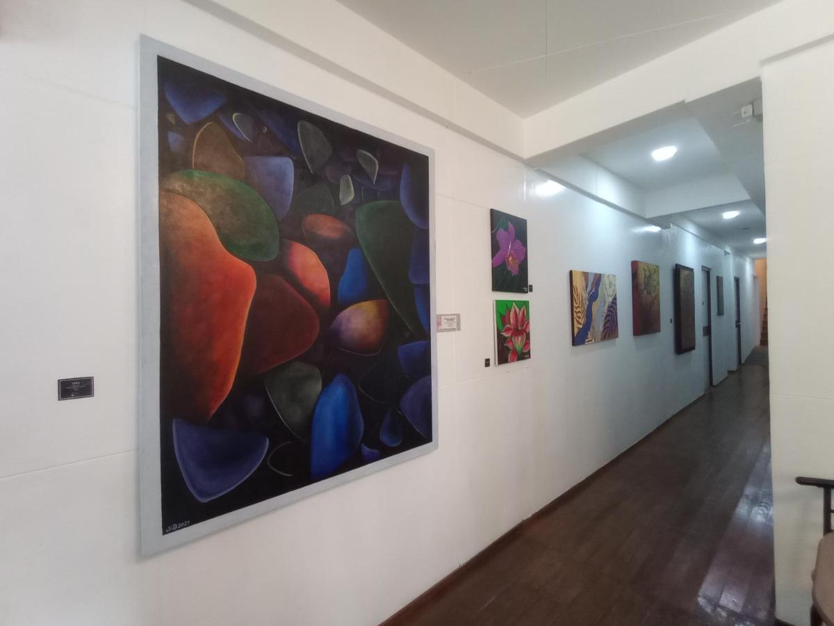 Citywalk Hotel Dumaguete City Екстер'єр фото