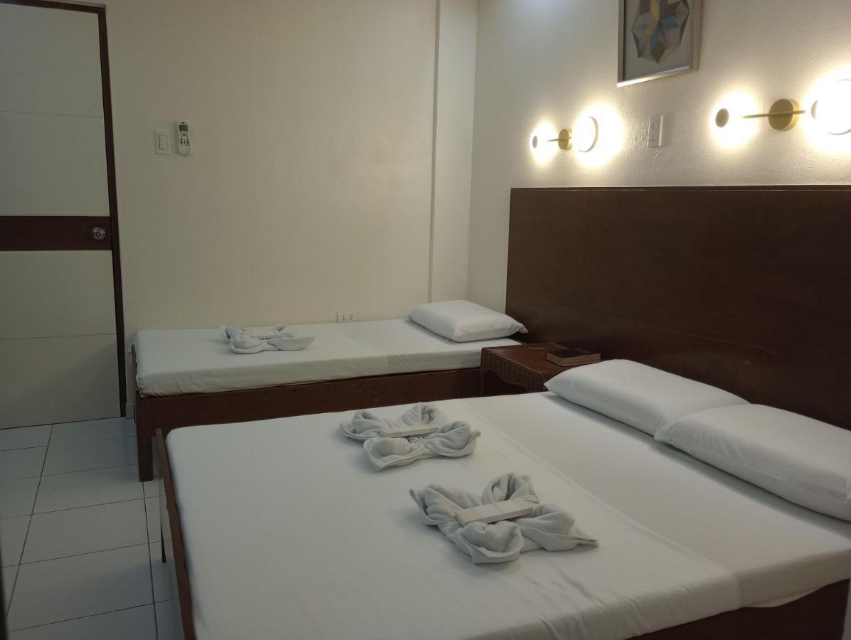 Citywalk Hotel Dumaguete City Екстер'єр фото